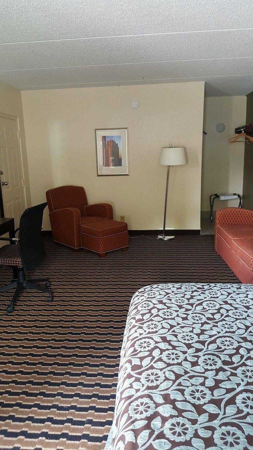 Econo Lodge Форест-Сити Экстерьер фото